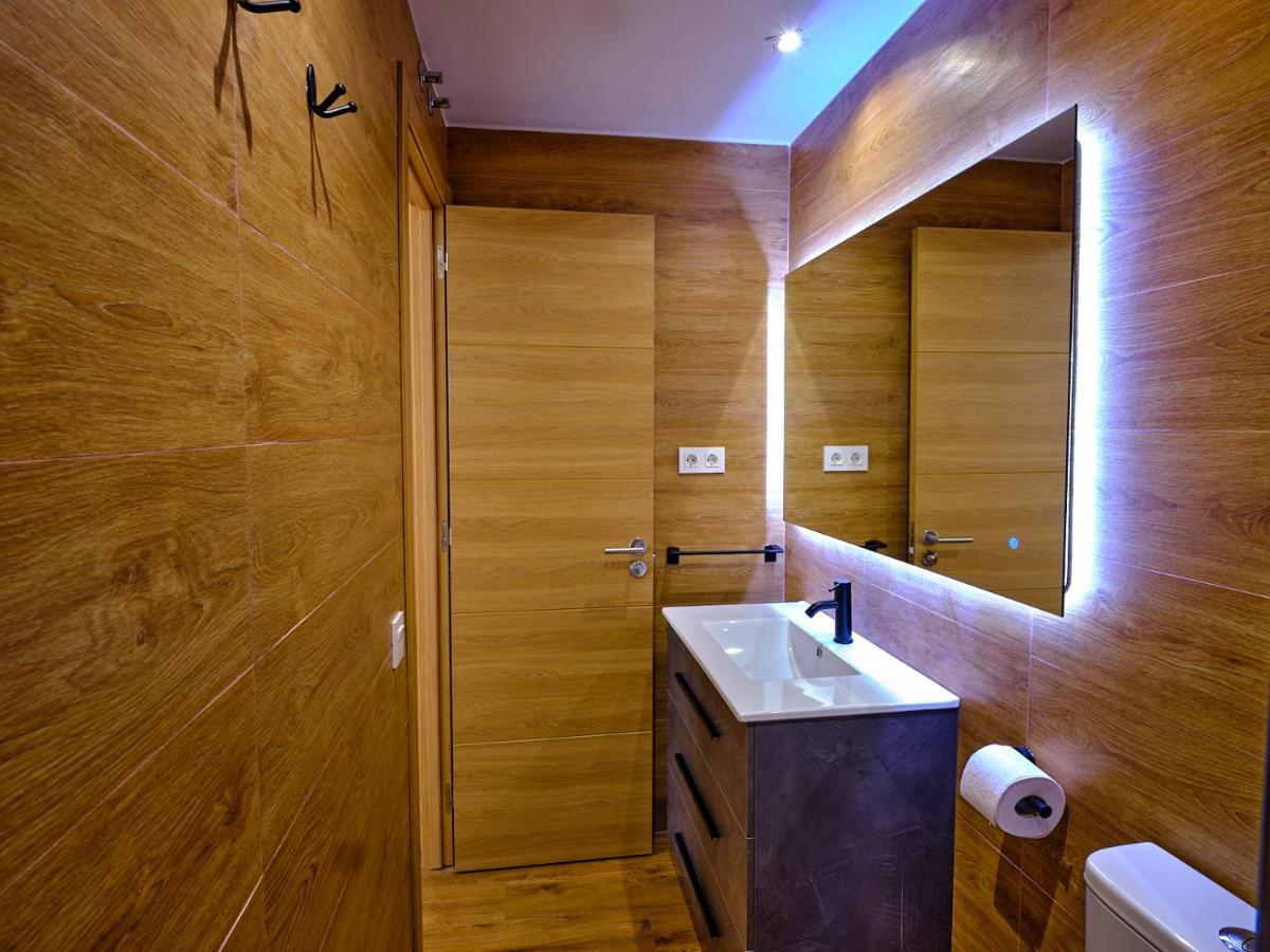 Leo Home- Bright & Centric 3 Bedrooms Apartment With Private Parking Included Málaga Extérieur photo