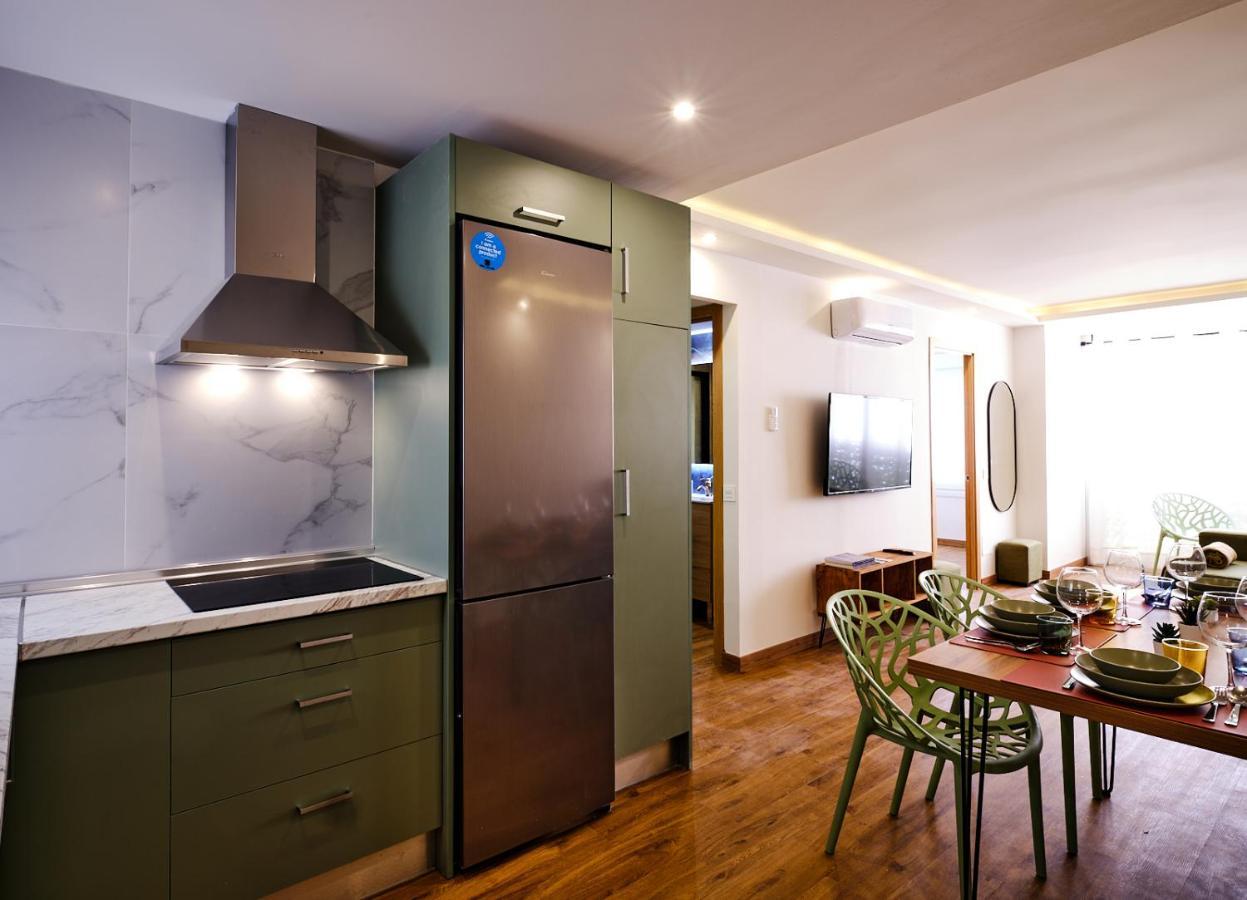 Leo Home- Bright & Centric 3 Bedrooms Apartment With Private Parking Included Málaga Extérieur photo