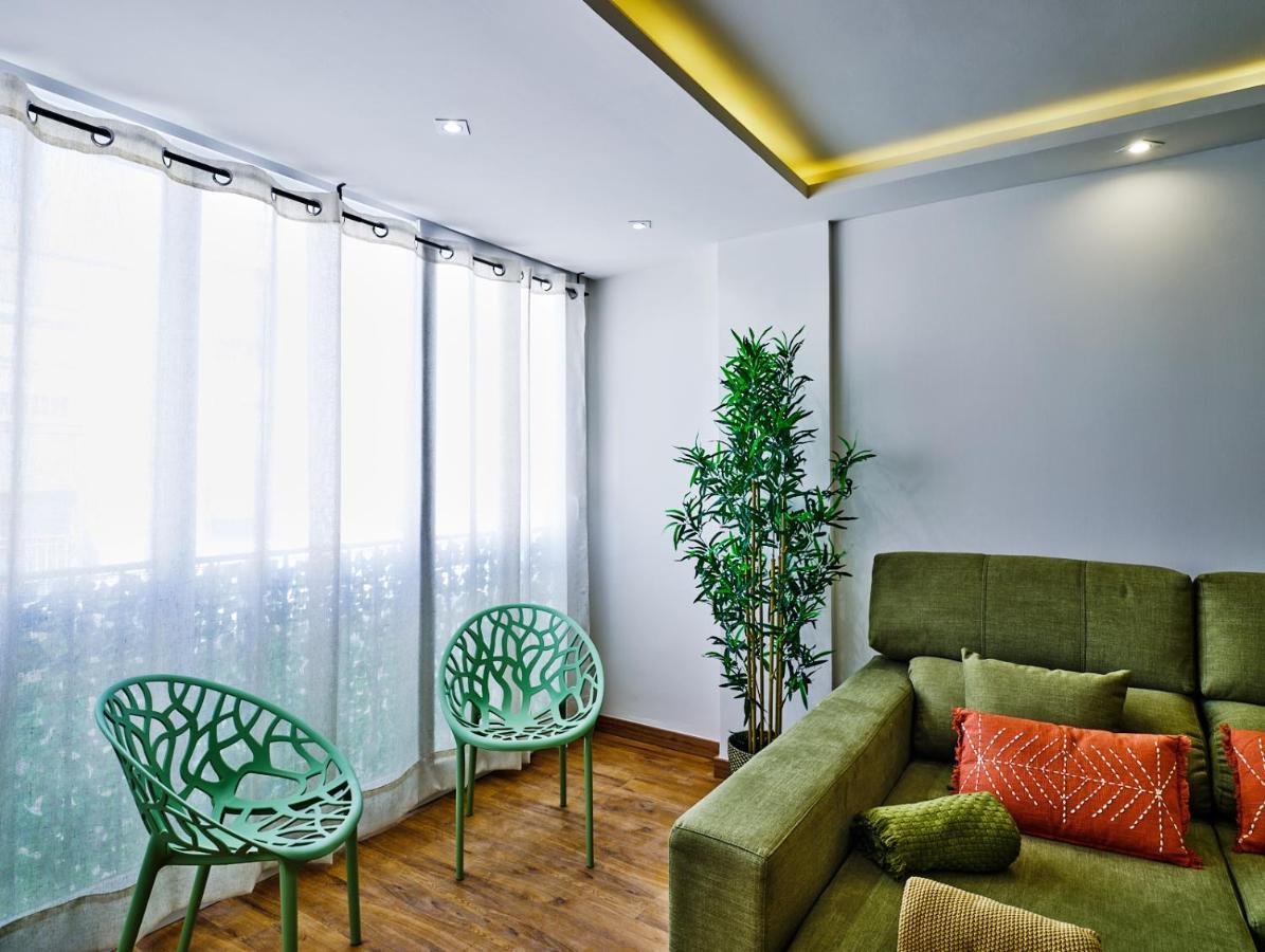 Leo Home- Bright & Centric 3 Bedrooms Apartment With Private Parking Included Málaga Extérieur photo
