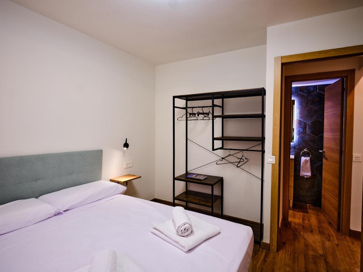 Leo Home- Bright & Centric 3 Bedrooms Apartment With Private Parking Included Málaga Extérieur photo
